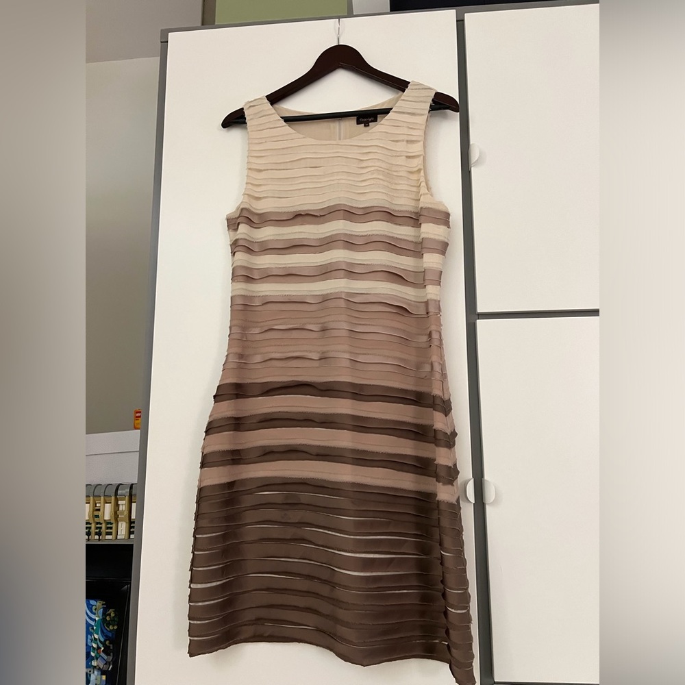 Beautiful Phase Eight dress, size UK12/US8, beige/cream graduated color
